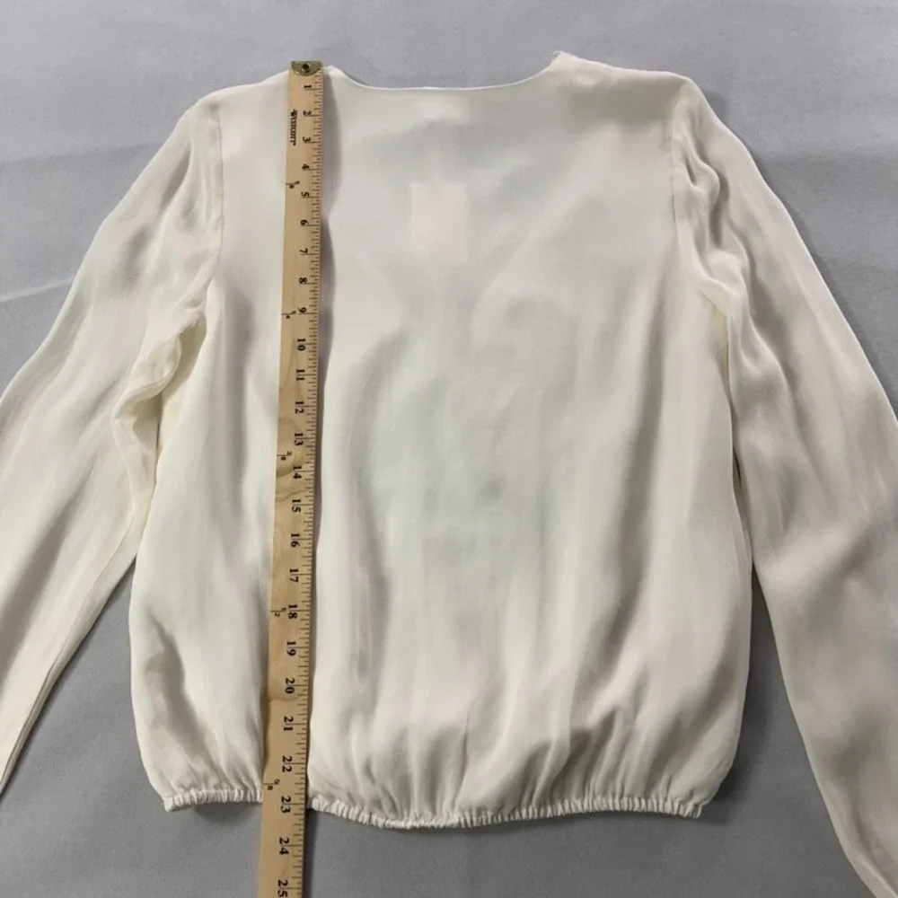 Cami NYC Top Women Medium White 100% Silk Long Sleeve V-Neck Lace Trim NEW - Picture 14 of 15